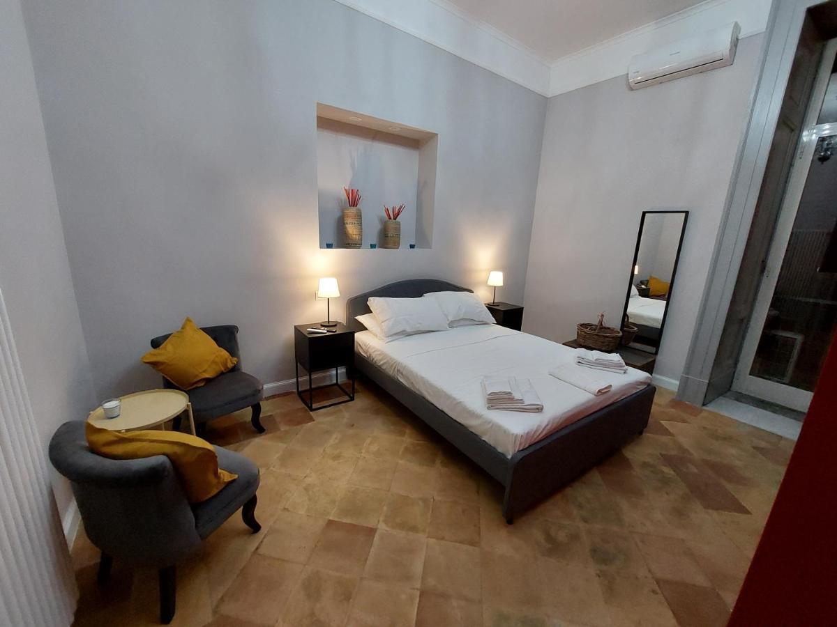 B&B O' Panar Al Duomo Naples Exterior photo